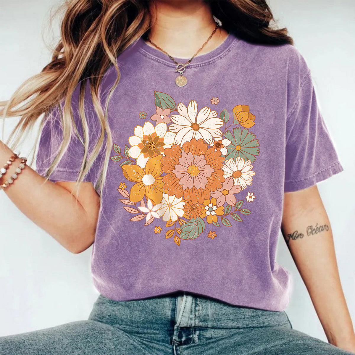 Washed and used T-shirt with printed T-shirt