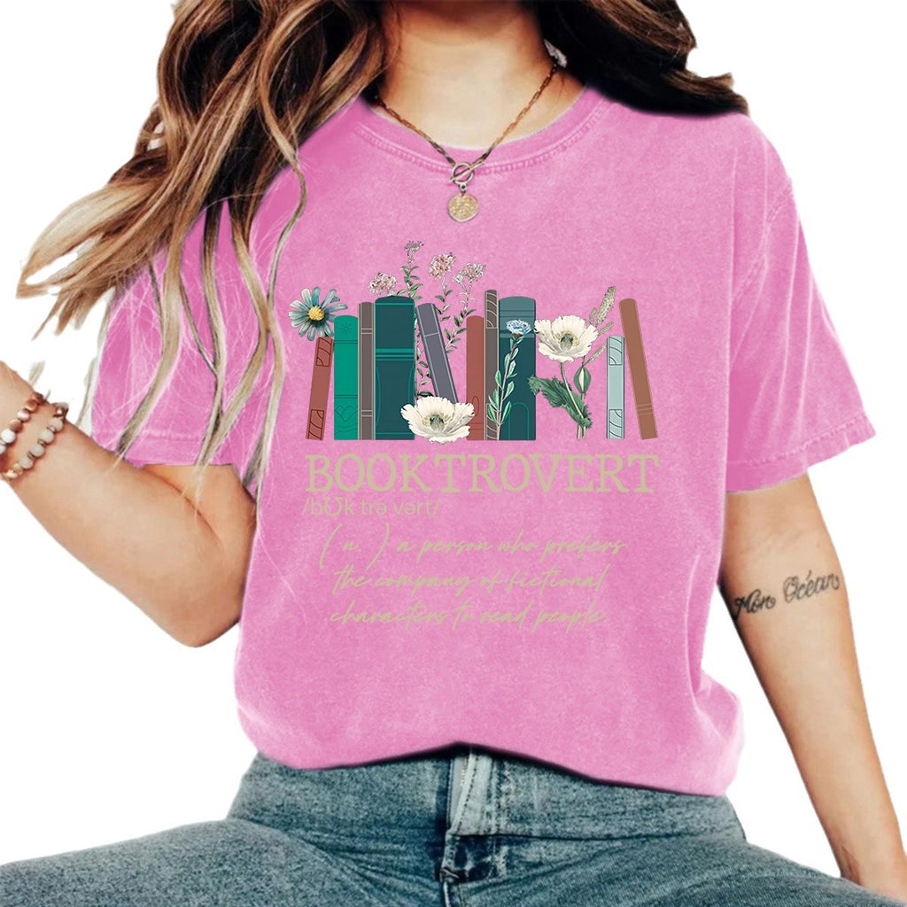 Washed and used T-shirt with printed T-shirt