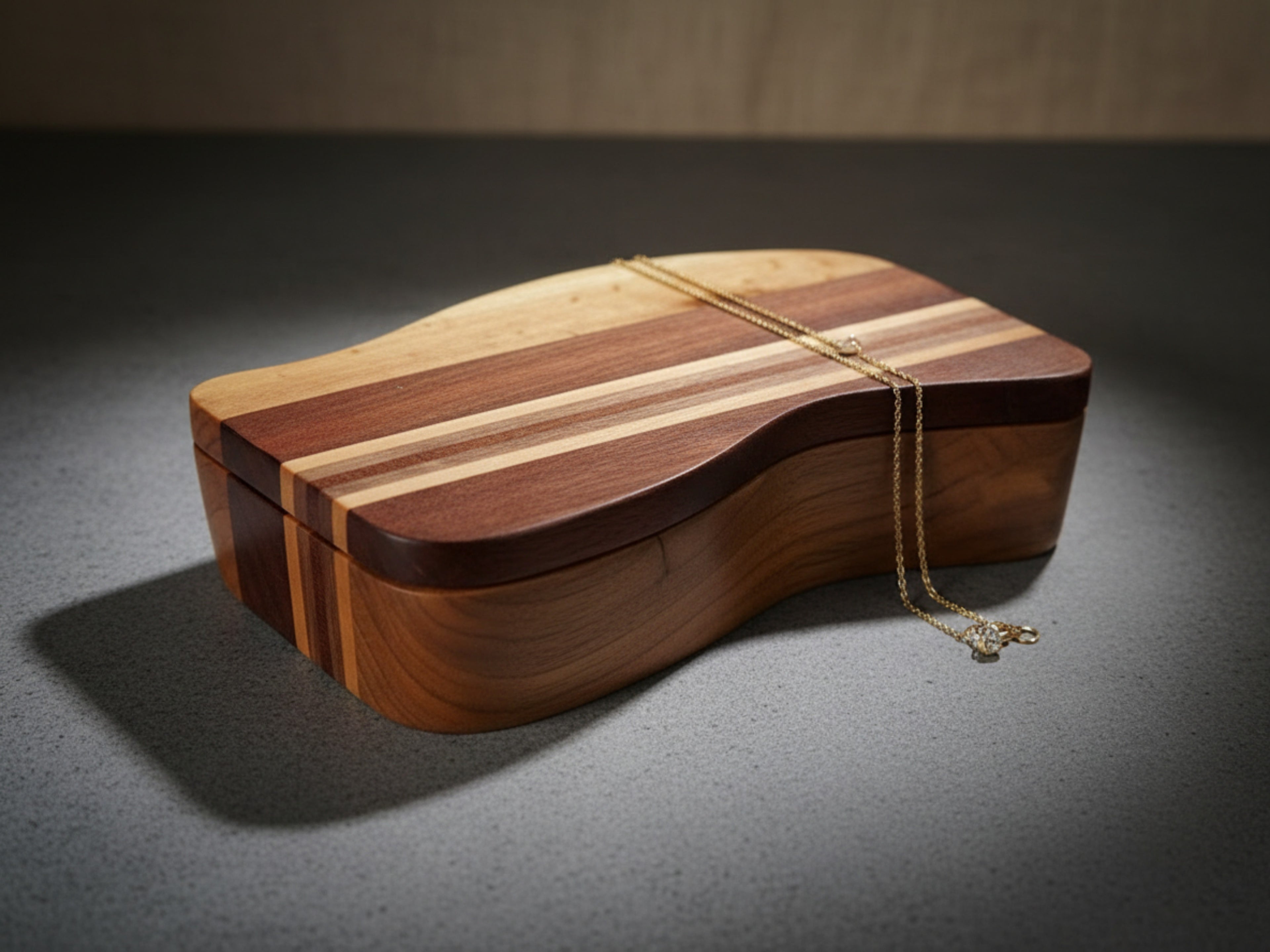Jewelry box